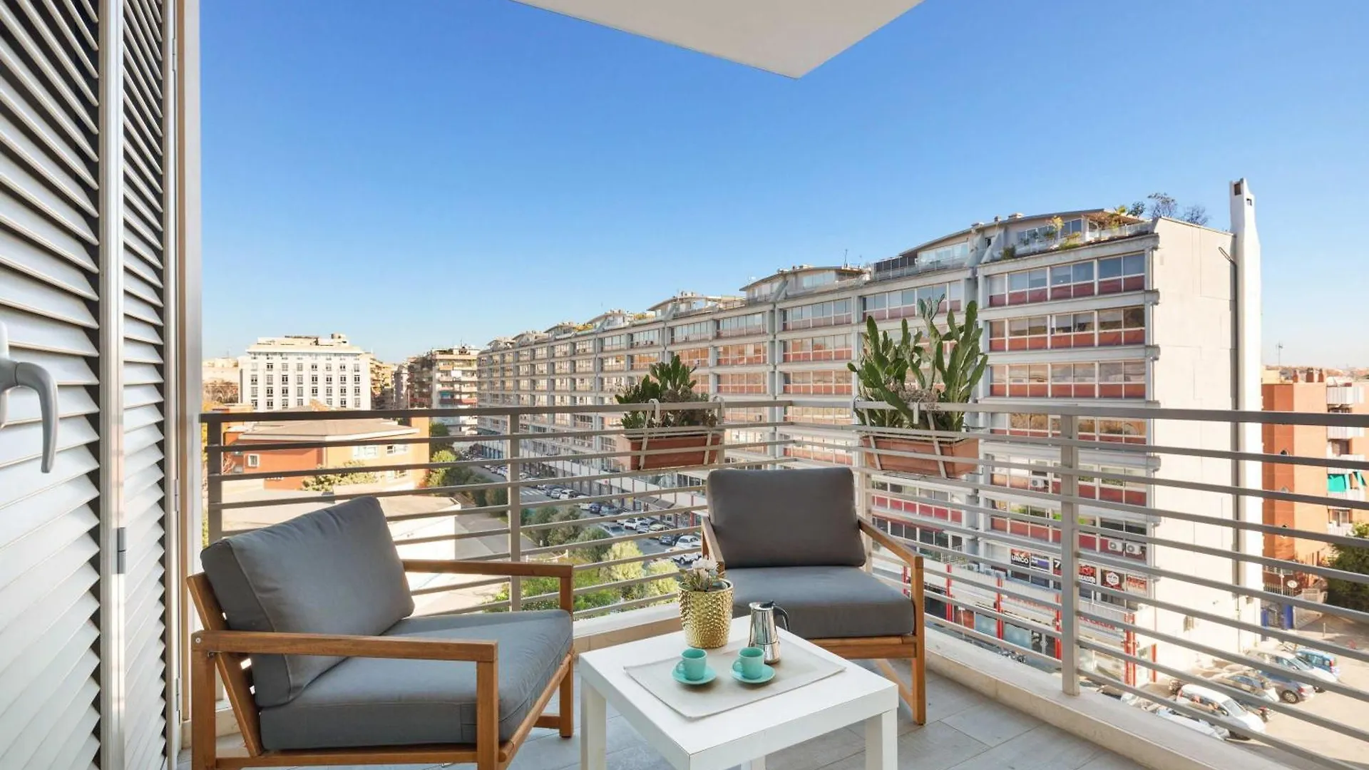 Trastevere Contemporary Apartment Rome